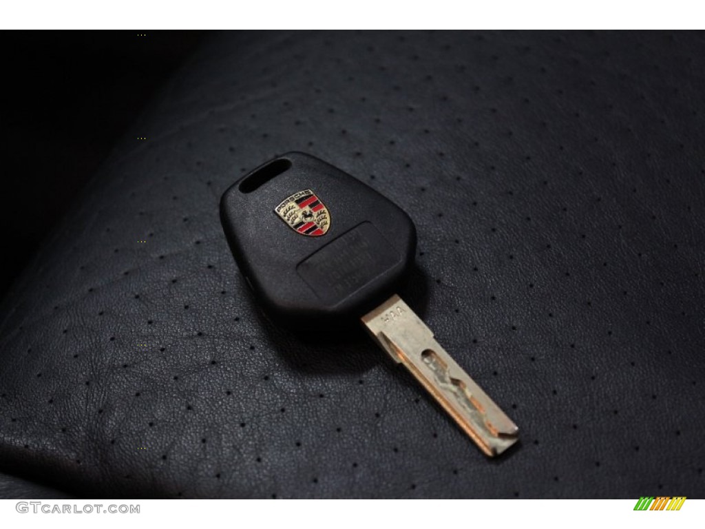 2002 Porsche 911 Turbo Coupe Keys Photo #71339342