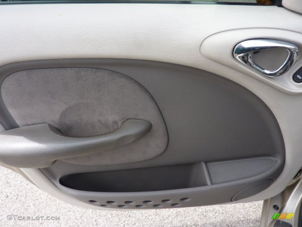 2002 PT Cruiser  - Light Almond Metallic / Taupe photo #18