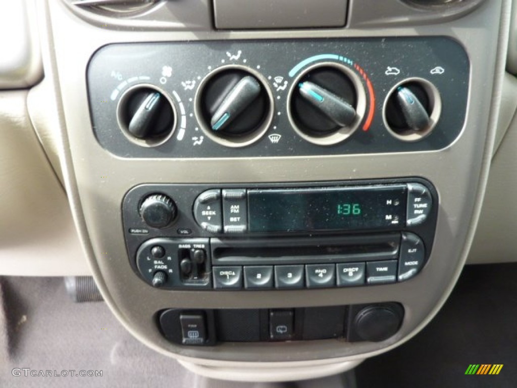 2002 PT Cruiser  - Light Almond Metallic / Taupe photo #19