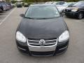Black - Jetta SE Sedan Photo No. 2