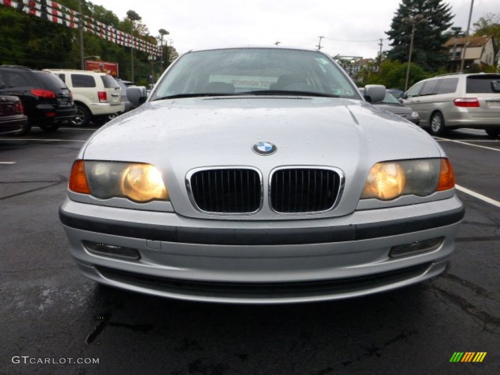 2001 3 Series 325i Sedan - Titanium Silver Metallic / Black photo #9