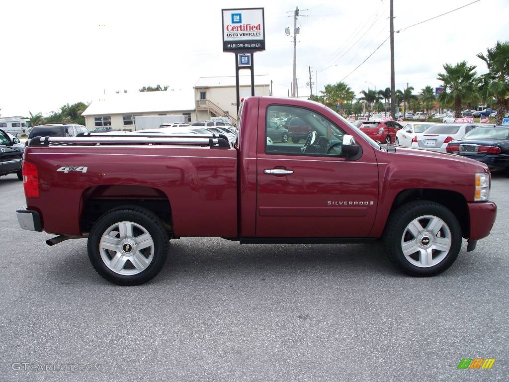2007 Silverado 1500 LT Regular Cab 4x4 - Sport Red Metallic / Light Cashmere/Ebony Black photo #5