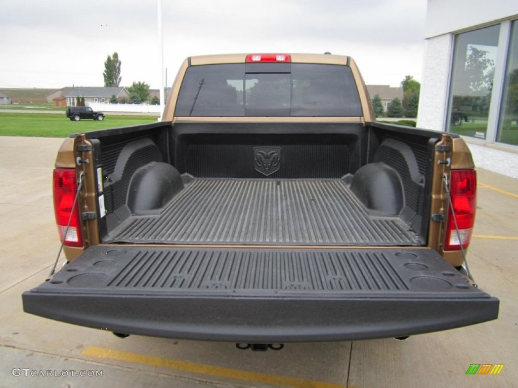 2011 Ram 1500 Big Horn Crew Cab 4x4 - Saddle Brown Pearl / Dark Slate Gray/Medium Graystone photo #23