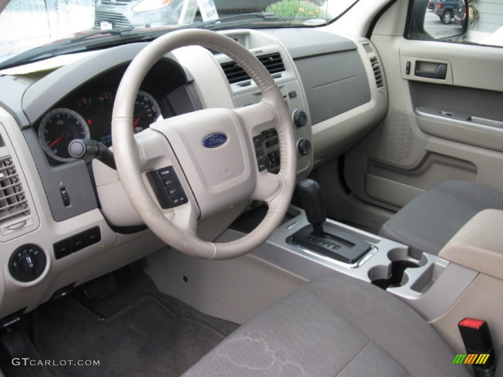2009 Escape XLT V6 4WD - Torch Red / Stone photo #10