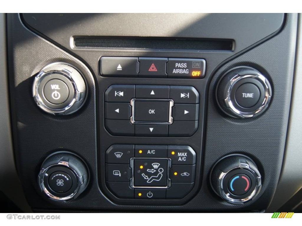 2013 Ford F150 XLT SuperCrew Controls Photo #71350160