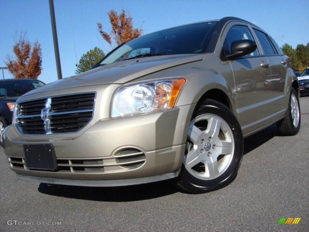2009 Caliber SXT - Light Sandstone Metallic / Dark Slate Gray photo #1
