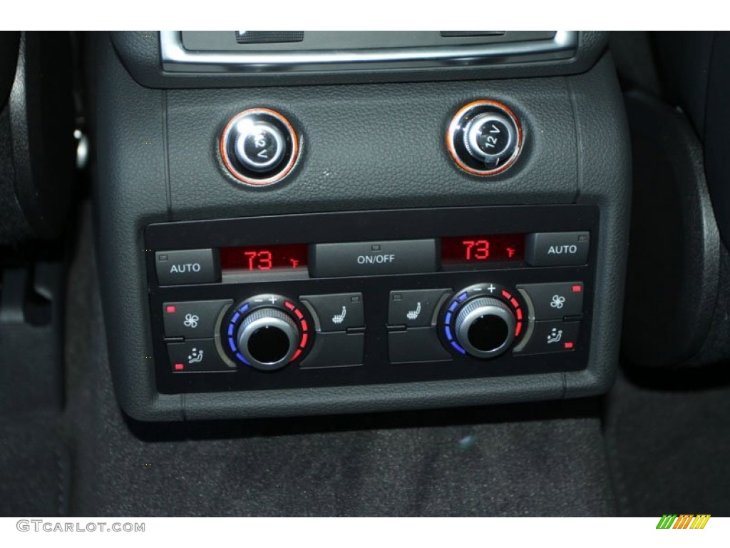 2013 Audi Q7 3.0 TDI quattro Controls Photo #71354490