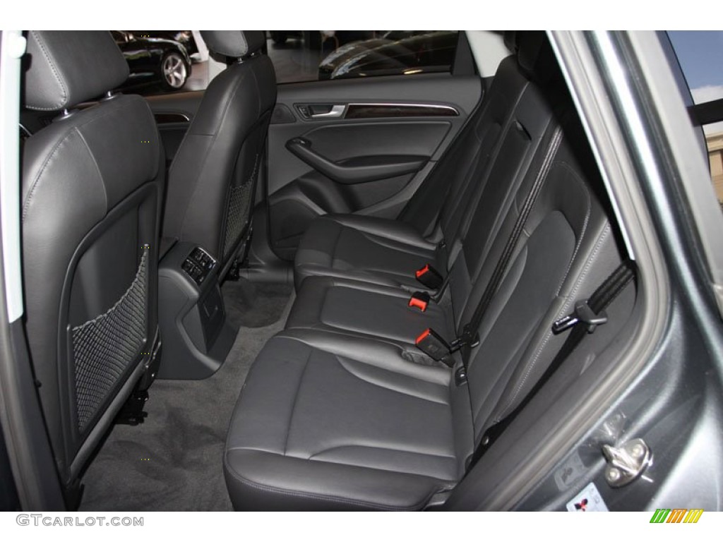 2013 Q5 2.0 TFSI quattro - Monsoon Gray Metallic / Black photo #12
