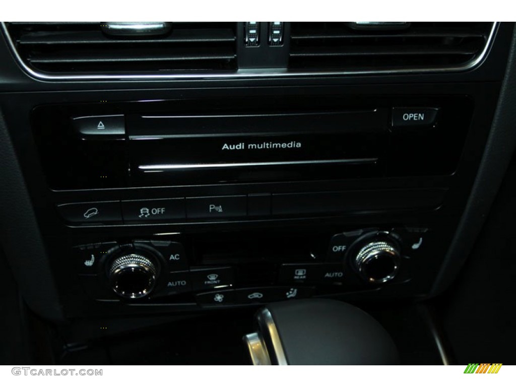 2013 Q5 2.0 TFSI quattro - Monsoon Gray Metallic / Black photo #16