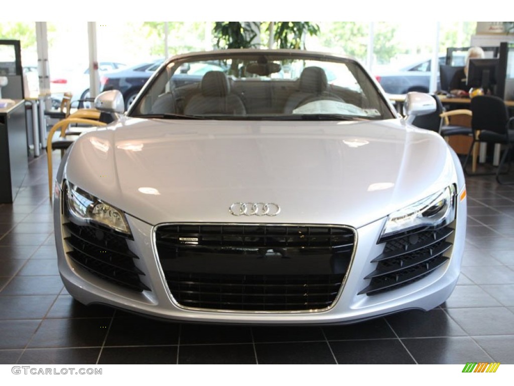 Ice Silver Metallic 2012 Audi R8 Spyder 4.2 FSI quattro Exterior Photo #71355611