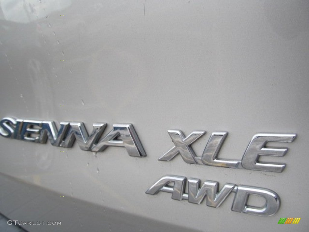 2006 Sienna XLE AWD - Silver Shadow Pearl / Stone Gray photo #5