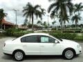 Candy White - Passat 2.0T Sedan Photo No. 5