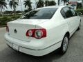 Candy White - Passat 2.0T Sedan Photo No. 6