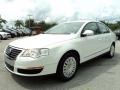 Candy White - Passat 2.0T Sedan Photo No. 13