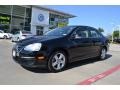 Black - Jetta SE Sedan Photo No. 1