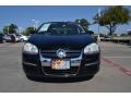 Black - Jetta SE Sedan Photo No. 8