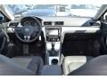 Black - Passat 2.5L SE Photo No. 5