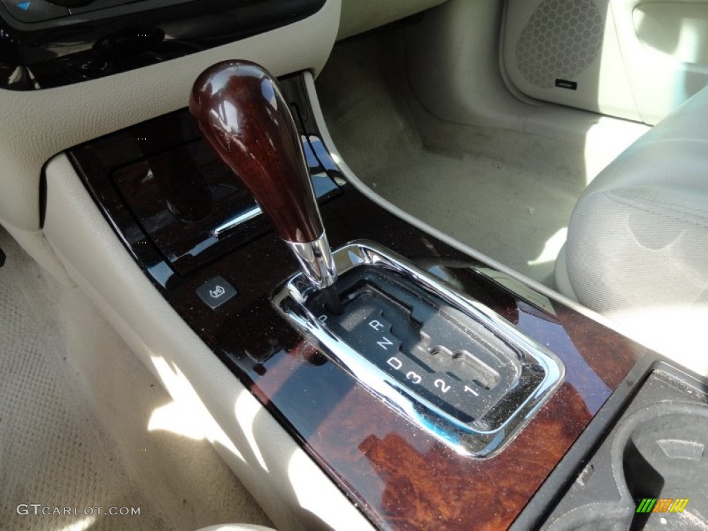 2009 Cadillac DTS Standard DTS Model 4 Speed Automatic Transmission Photo #71363834