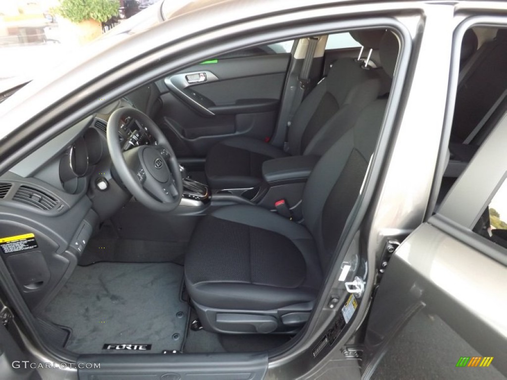 2013 Kia Forte EX Front Seat Photo #71363921