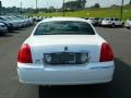 2010 Vibrant White Lincoln Town Car Signature Limited  photo #4