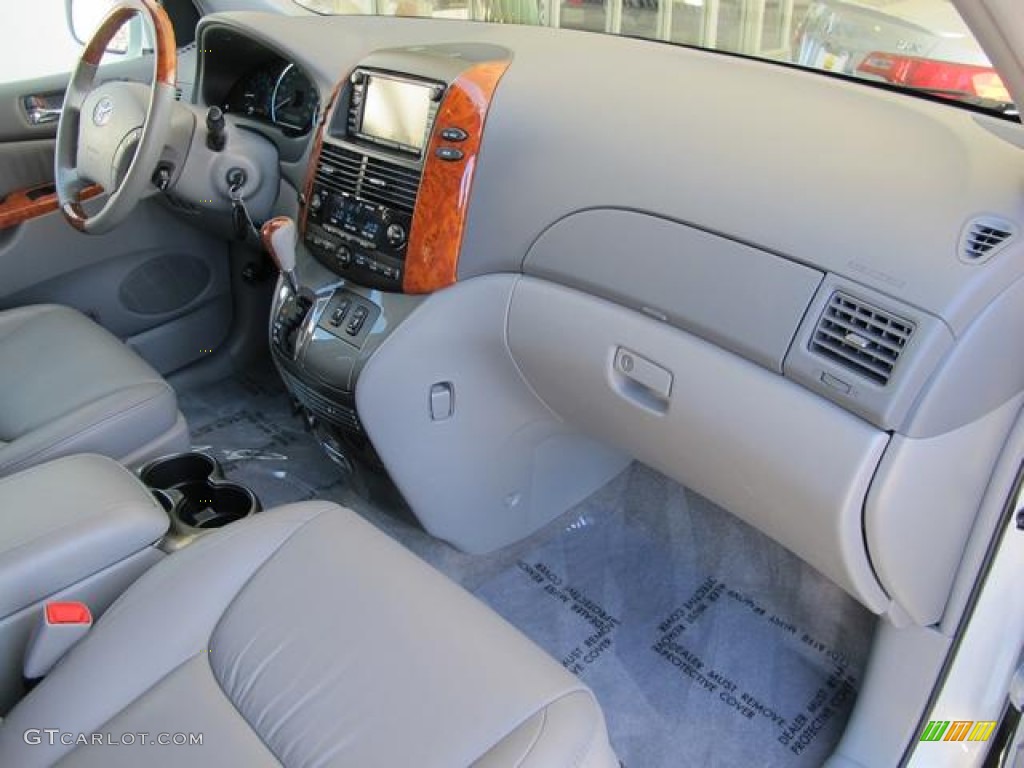2010 Sienna Limited - Super White / Stone photo #5