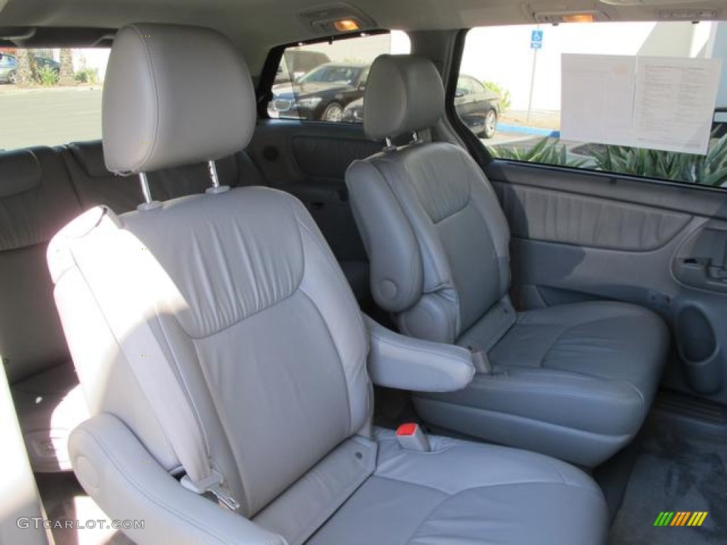 2010 Sienna Limited - Super White / Stone photo #6