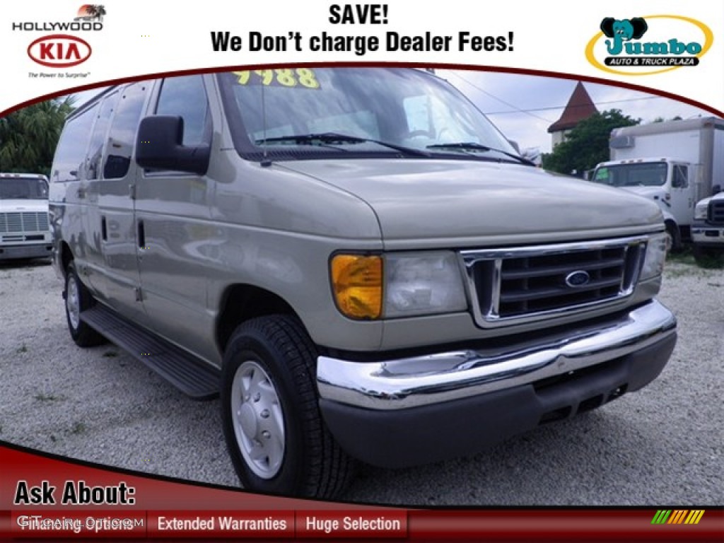 2005 E Series Van E350 Super Duty XLT Passenger - Gold Ash Metallic / Medium Pebble photo #1
