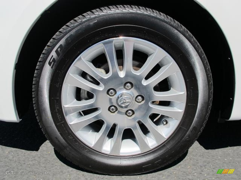 2010 Sienna Limited - Super White / Stone photo #17