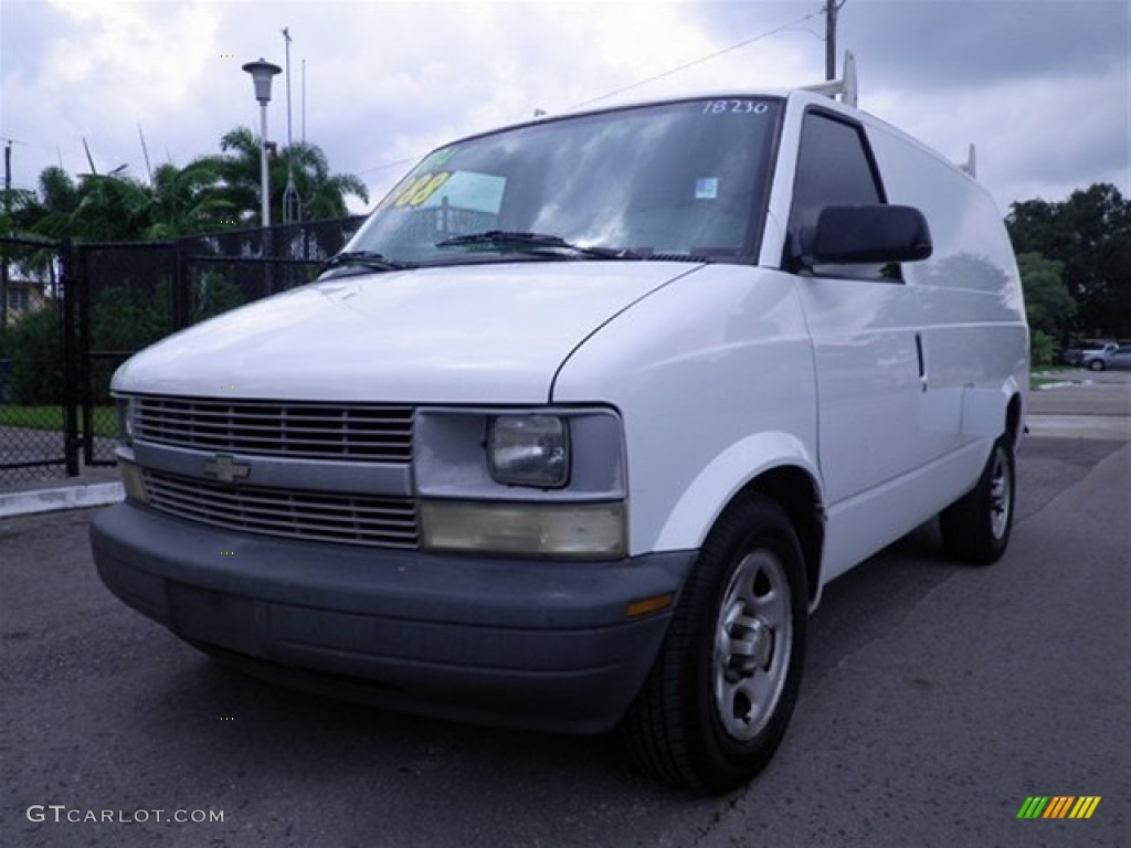 2004 Astro Commercial Van - Summit White / Medium Gray photo #6