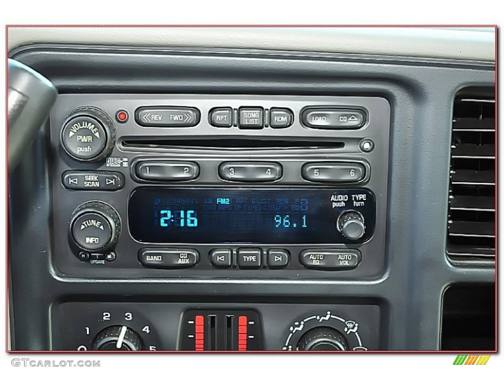 2005 Silverado 1500 LS Crew Cab - Victory Red / Tan photo #45