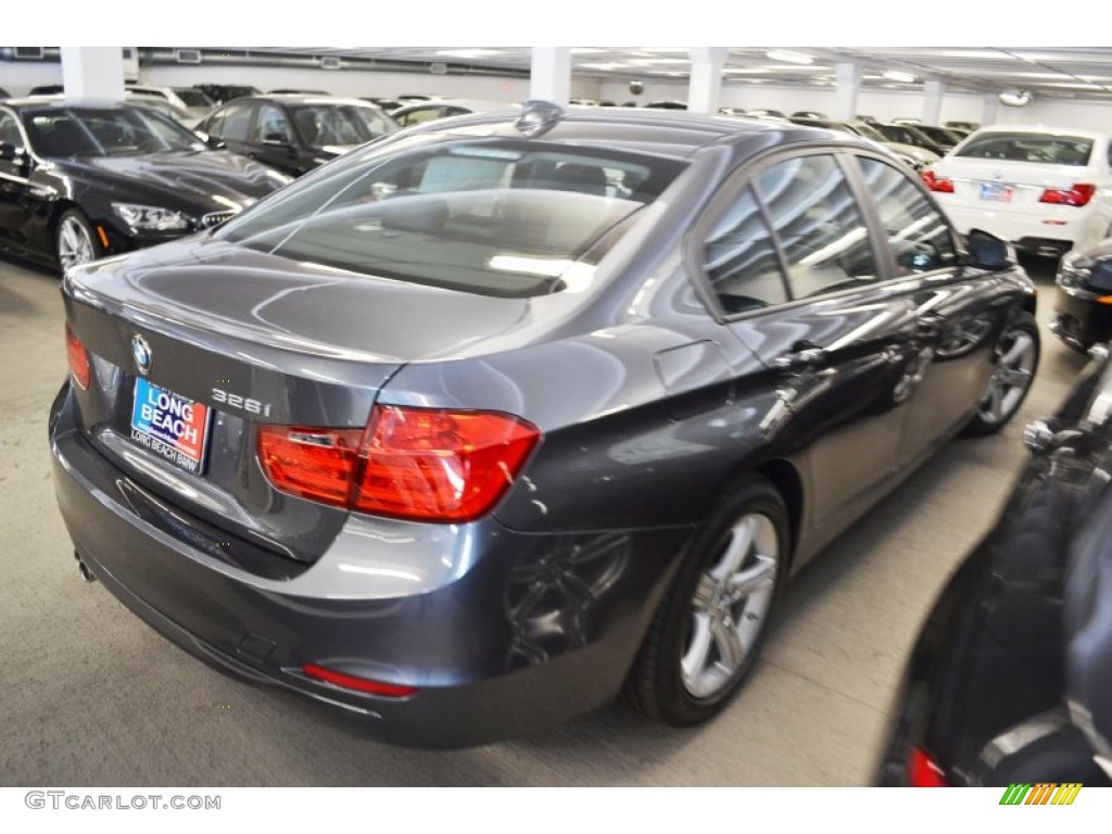 2013 3 Series 328i Sedan - Mineral White Metallic / Black photo #3