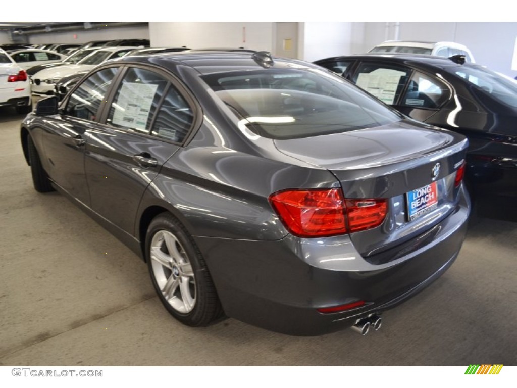 2013 3 Series 328i Sedan - Mineral White Metallic / Black photo #4