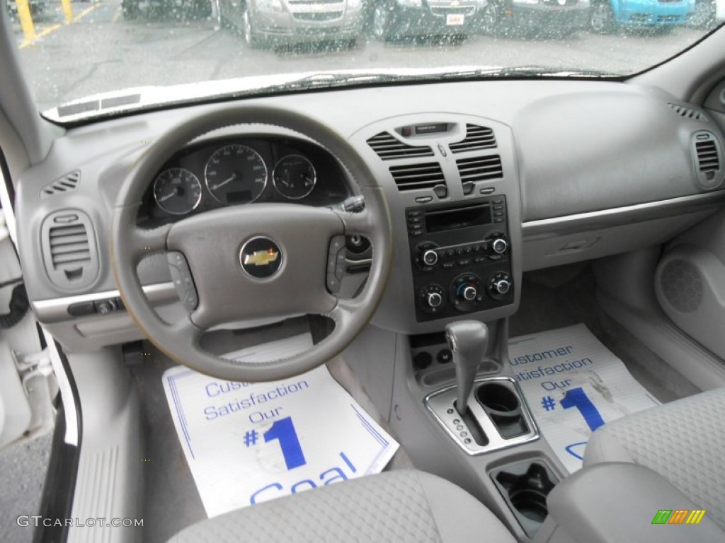 2007 Malibu LT Sedan - White / Titanium Gray photo #7