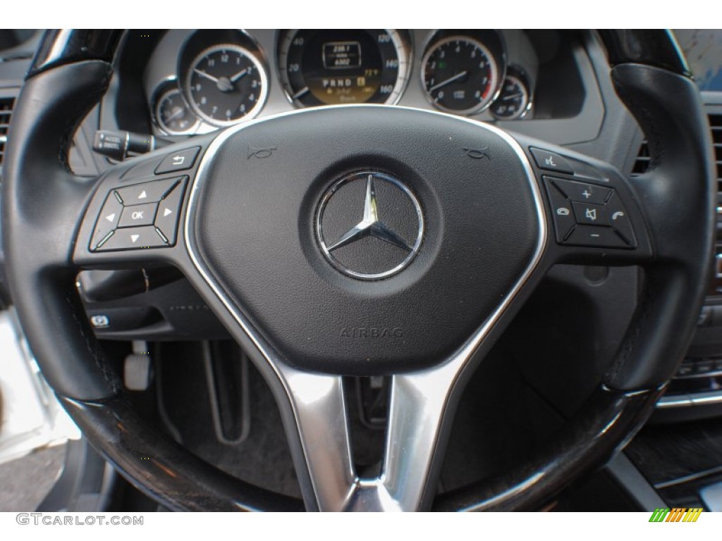 2012 Mercedes-Benz E 350 Cabriolet Natural Beige/Black Steering Wheel Photo #71374594