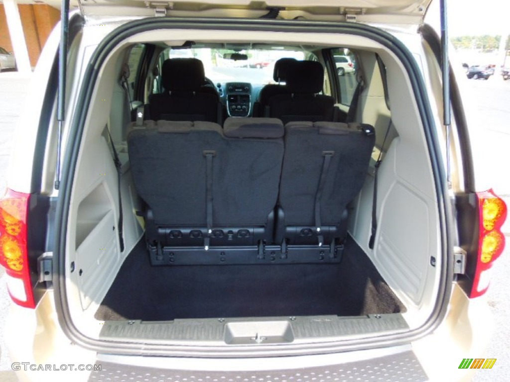 2013 Dodge Grand Caravan SE Trunk Photos