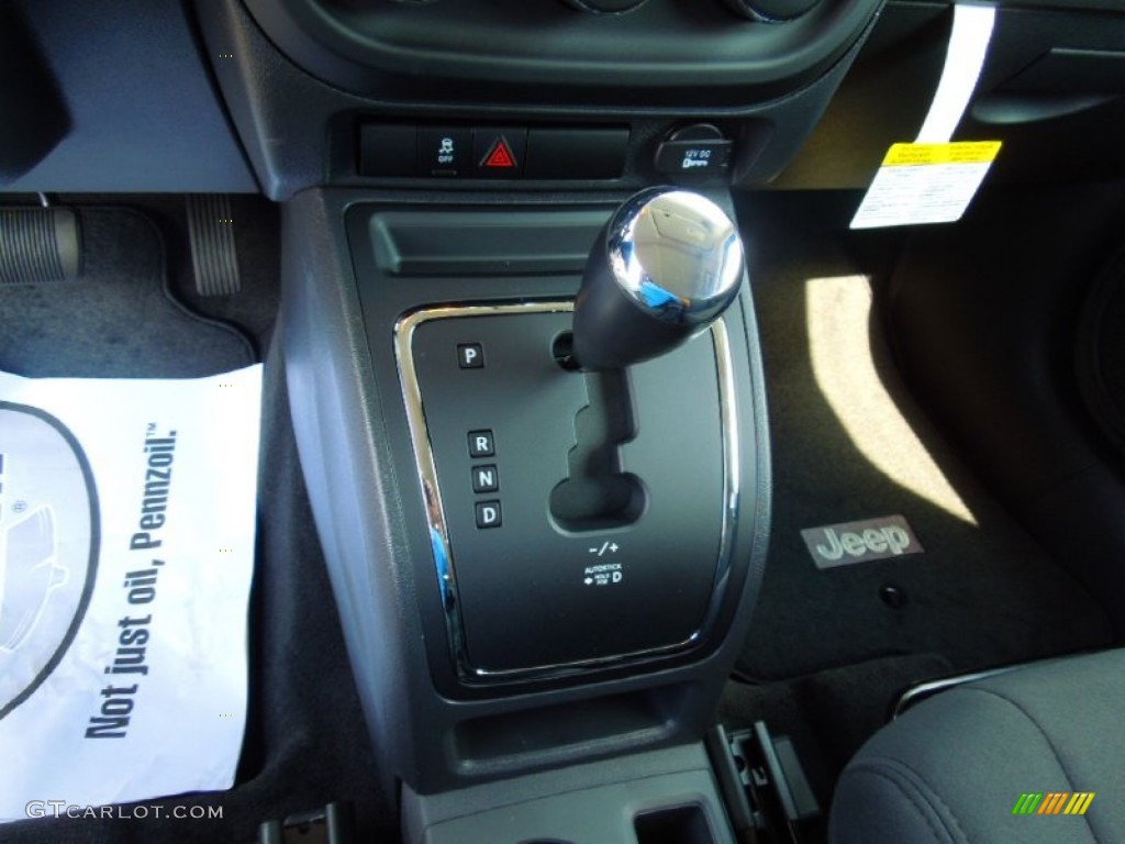2013 Jeep Patriot Sport CVT II Automatic Transmission Photo #71378866