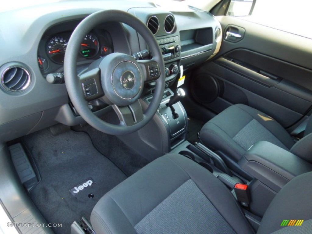 Dark Slate Gray Interior 2013 Jeep Patriot Sport Photo #71378947