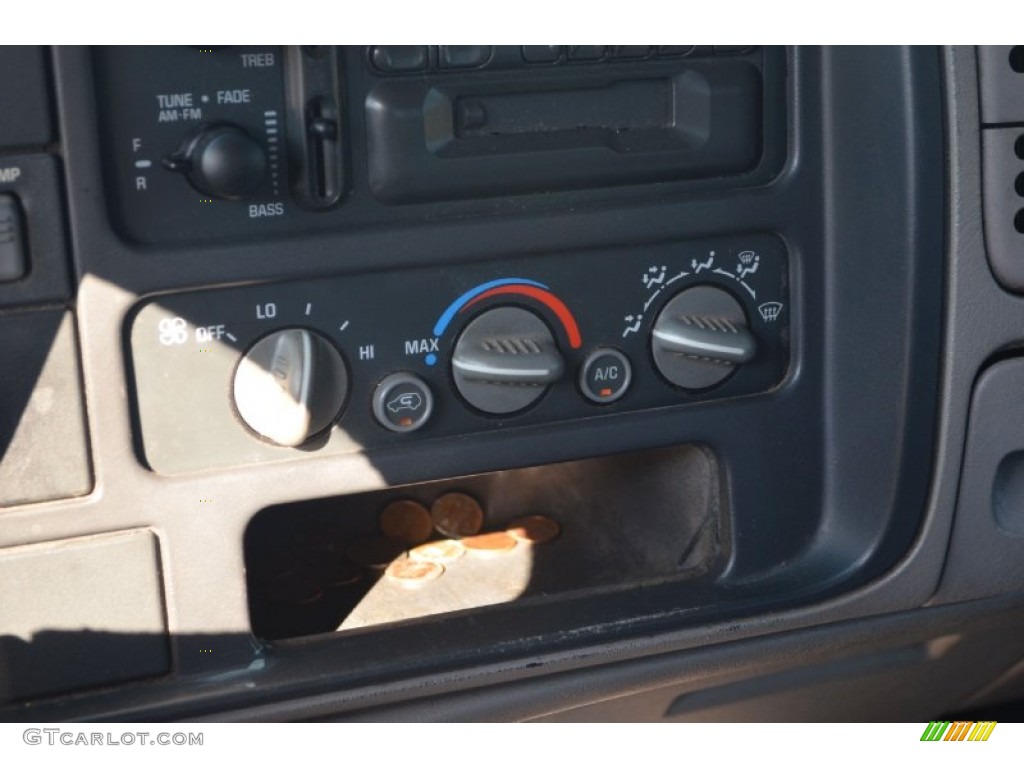 1995 C/K K1500 Regular Cab 4x4 - Bright Teal Metallic / Gray photo #17