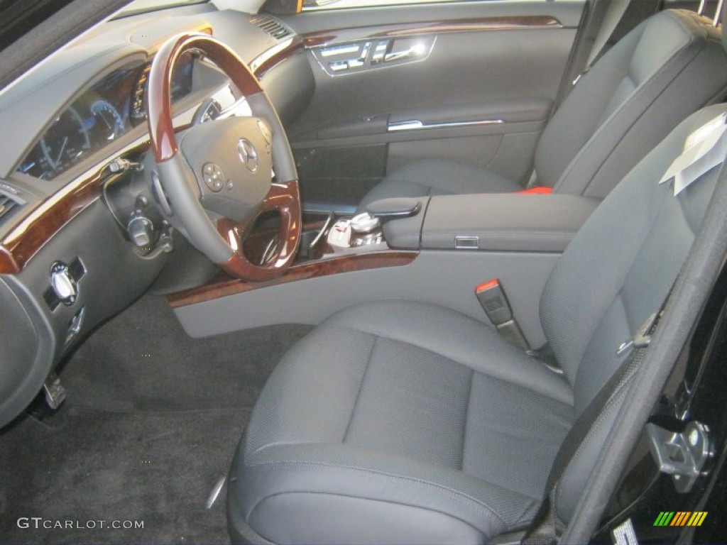2013 S 550 Sedan - Black / Black photo #7