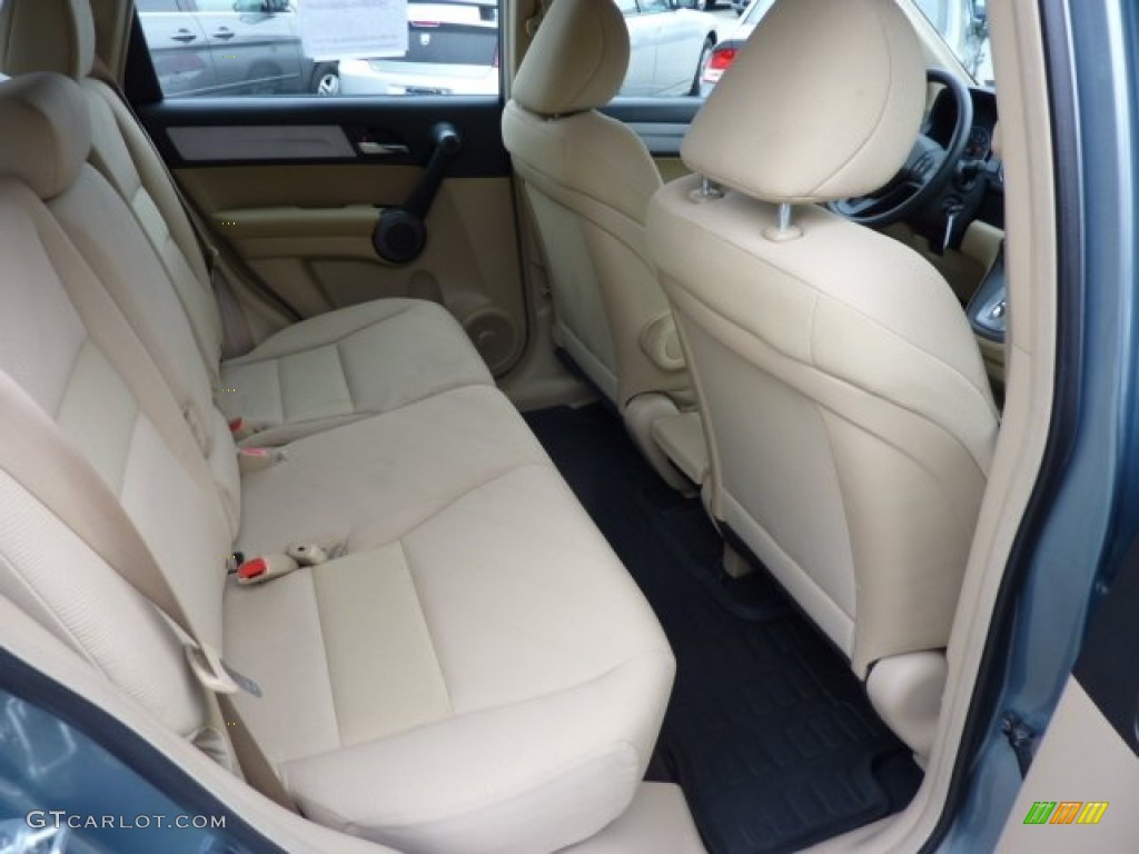 2011 CR-V LX 4WD - Opal Sage Metallic / Ivory photo #12