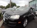 Black - Jetta SE Sedan Photo No. 1