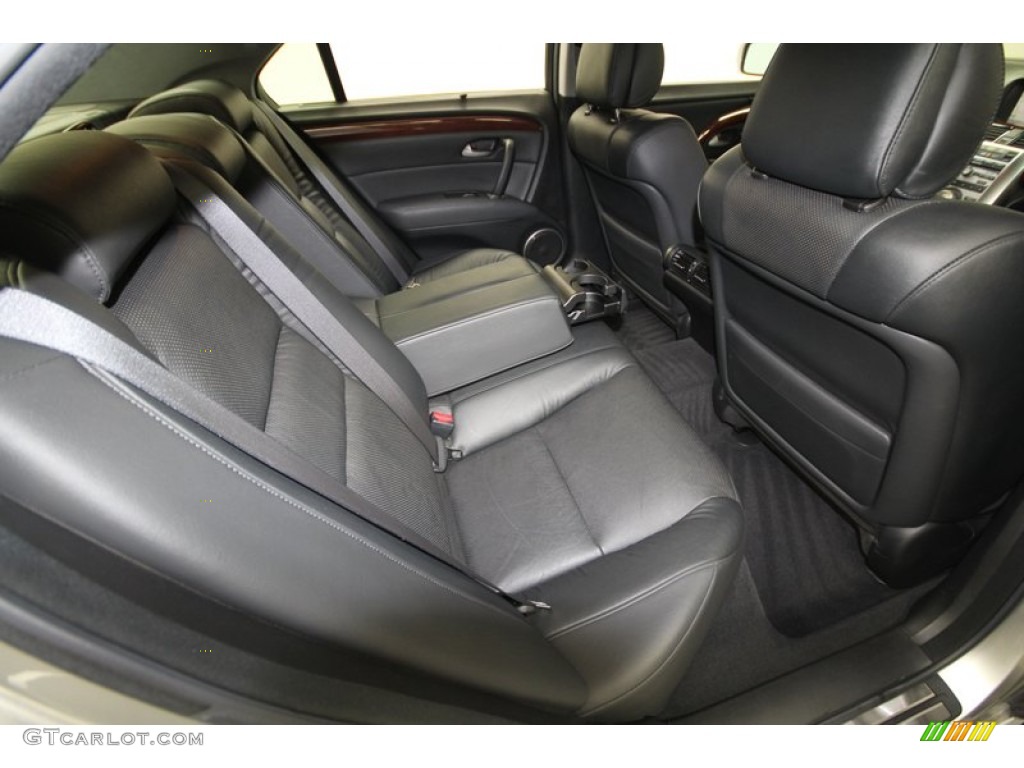 2006 Acura RL 3.5 AWD Sedan Rear Seat Photo #71388142