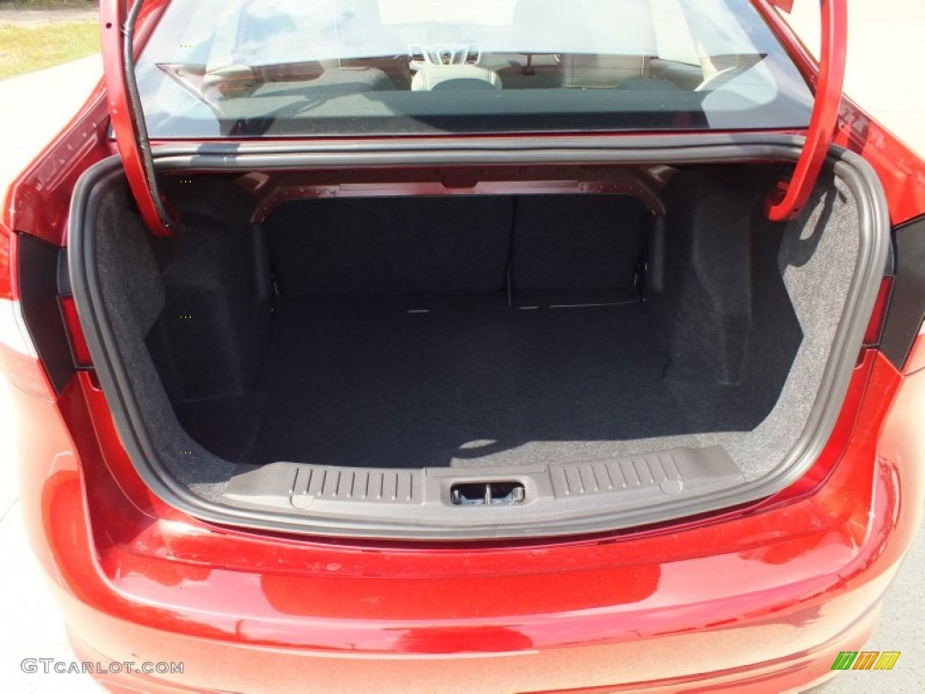2013 Fiesta SE Sedan - Ruby Red / Charcoal Black/Light Stone photo #23