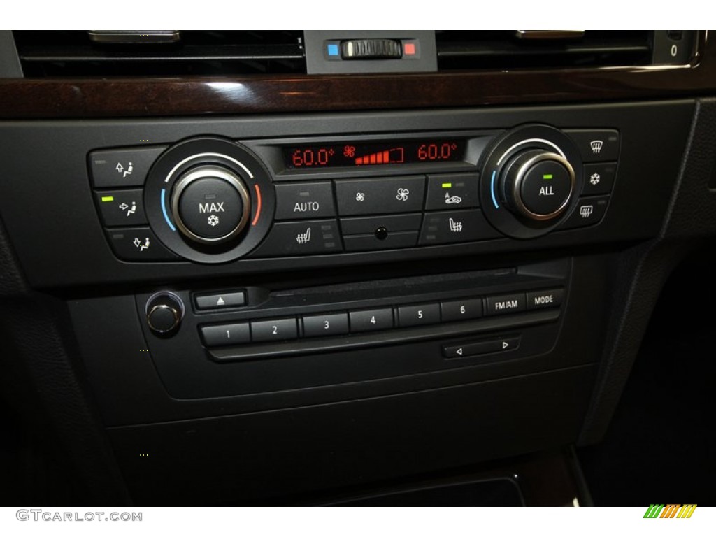 2011 BMW 3 Series 335i Sedan Controls Photo #71389135