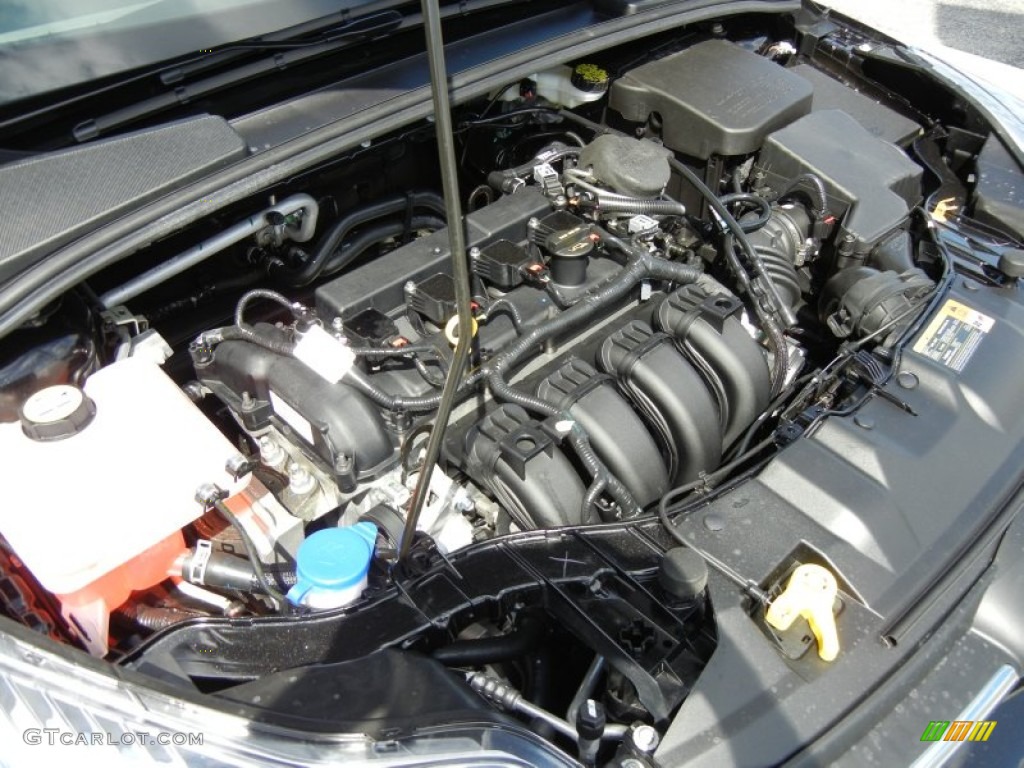 2013 Ford Focus S Sedan 2.0 Liter GDI DOHC 16-Valve Ti-VCT Flex-Fuel 4 Cylinder Engine Photo #71389434