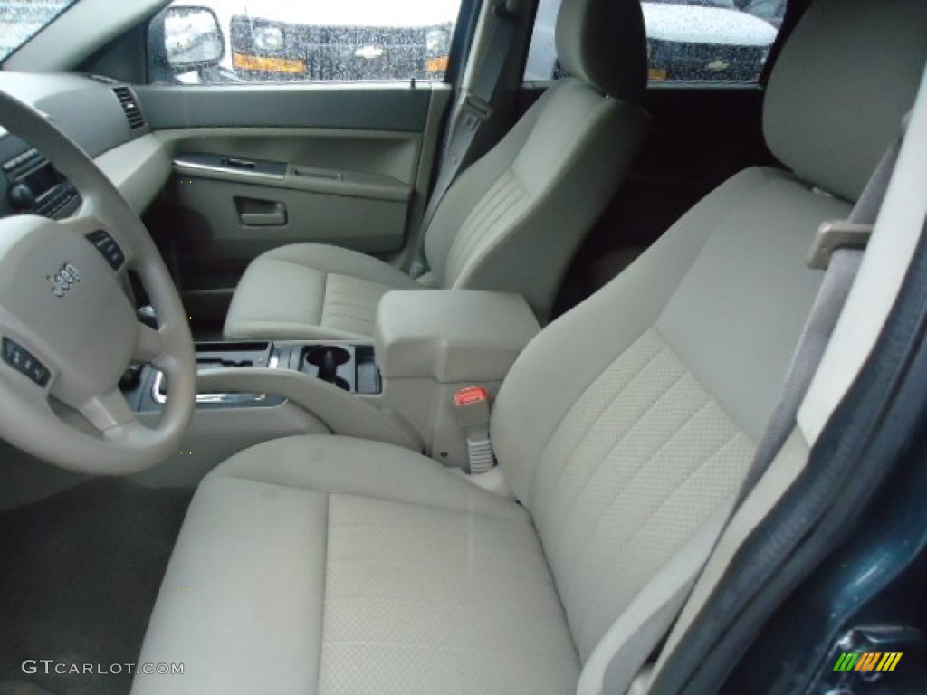 2005 Grand Cherokee Laredo 4x4 - Deep Beryl Green Pearl / Khaki photo #4