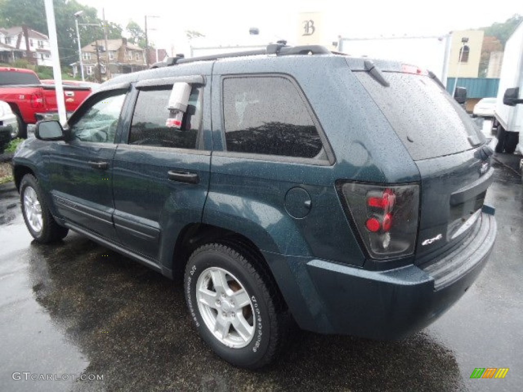 2005 Grand Cherokee Laredo 4x4 - Deep Beryl Green Pearl / Khaki photo #10