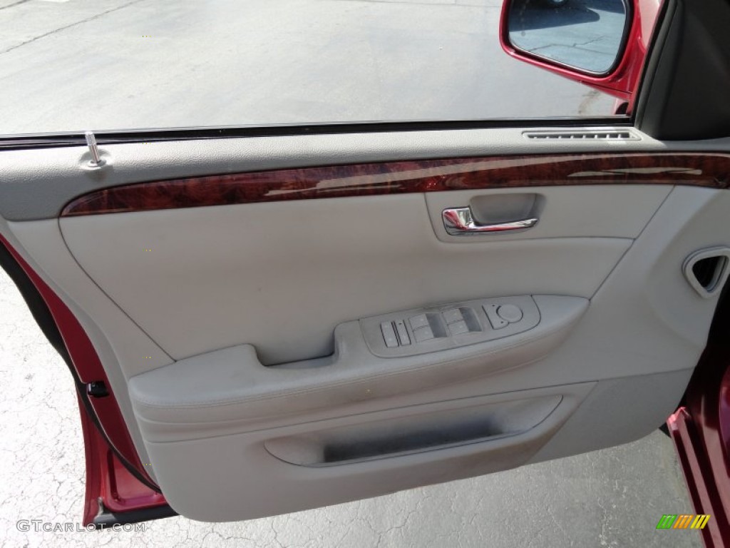 2006 Cadillac DTS Luxury Titanium Door Panel Photo #71392660