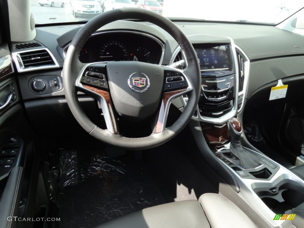 2013 Cadillac SRX Luxury FWD Ebony/Ebony Dashboard Photo #71393236