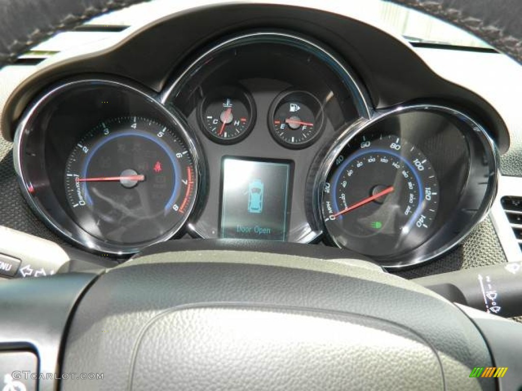 2011 Chevrolet Cruze LT/RS Gauges Photos